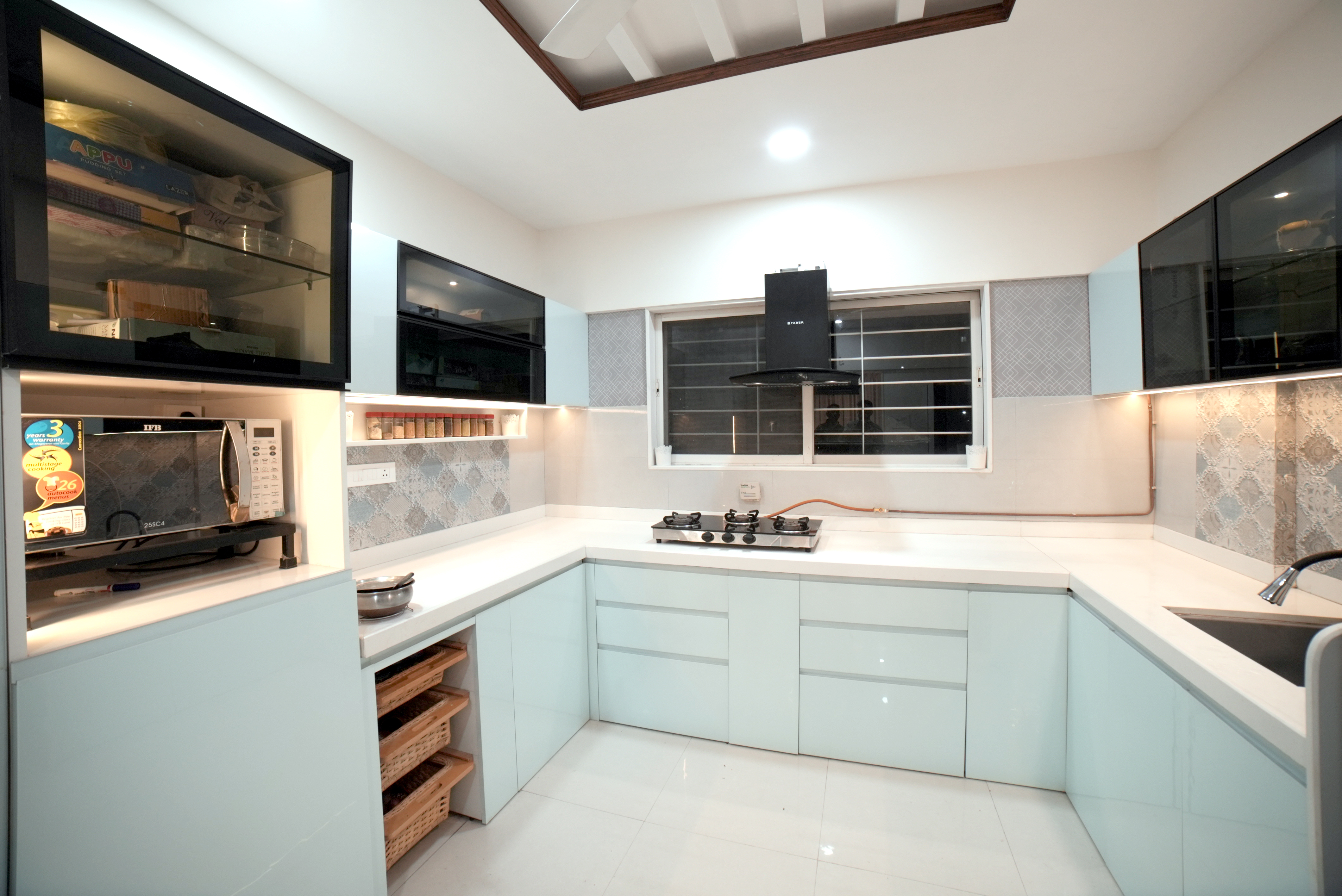 Modular kitchen